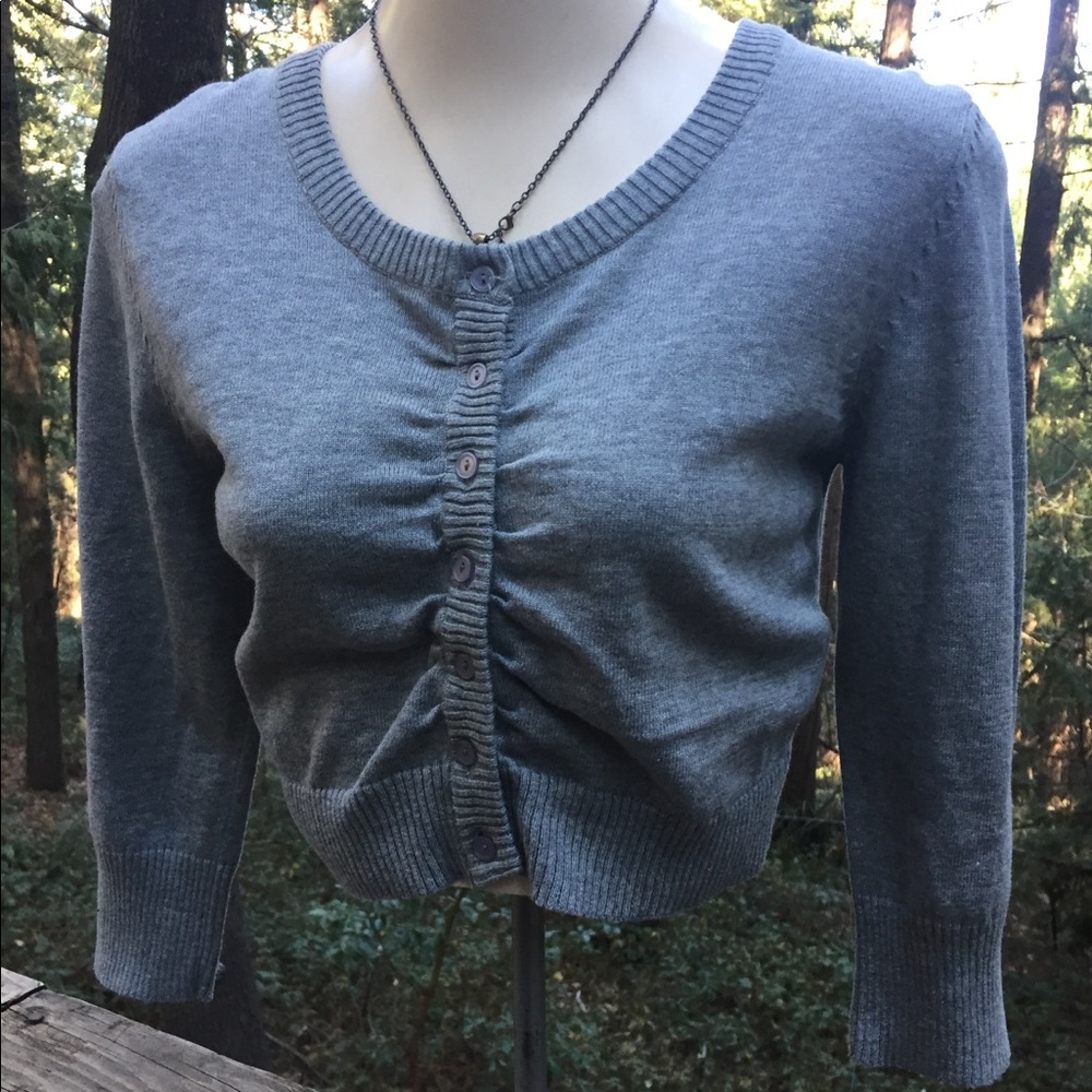 BCX  Gray round neck fitted cardigan fitted HP23  cut off cropped sweater